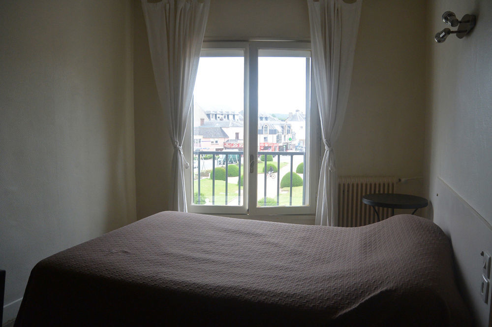 Hotel De Rouen Louviers Dış mekan fotoğraf